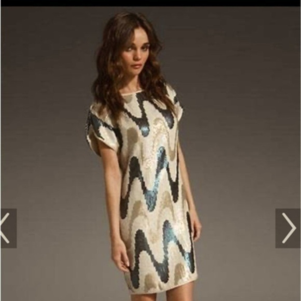 Trina Turk Metallic Wave Shift Dress in Cream, Black, Blue